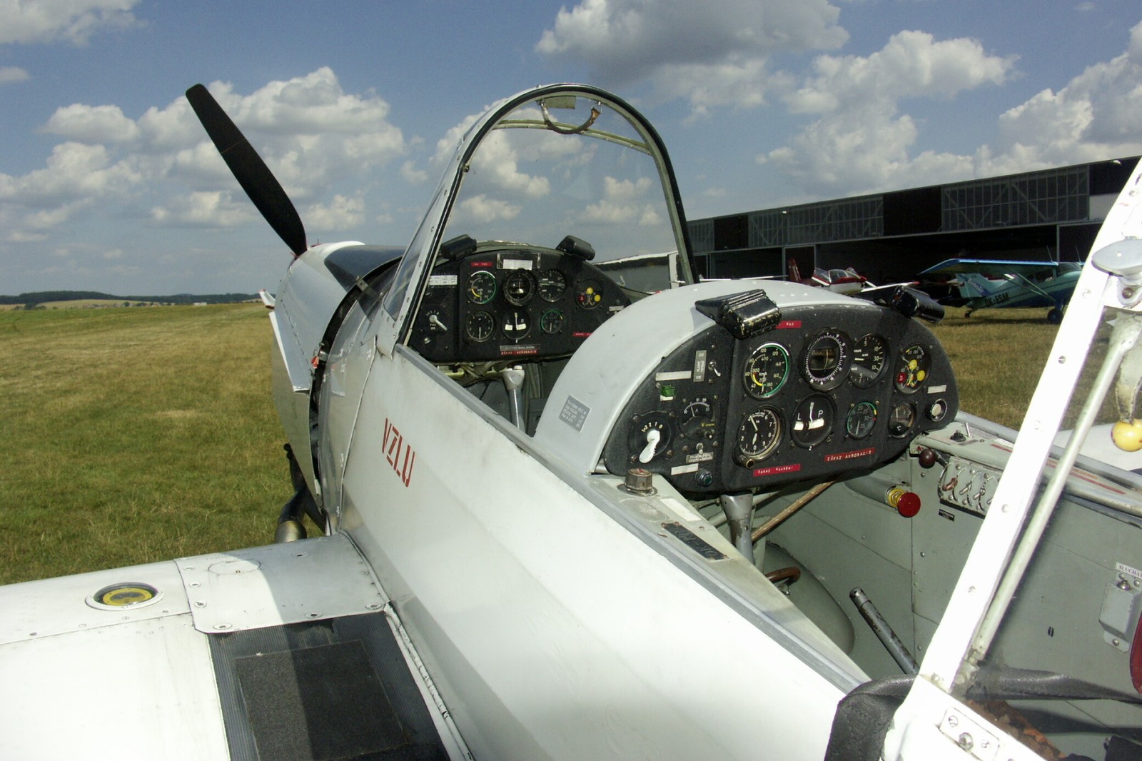 Кабина Zlin Z-226