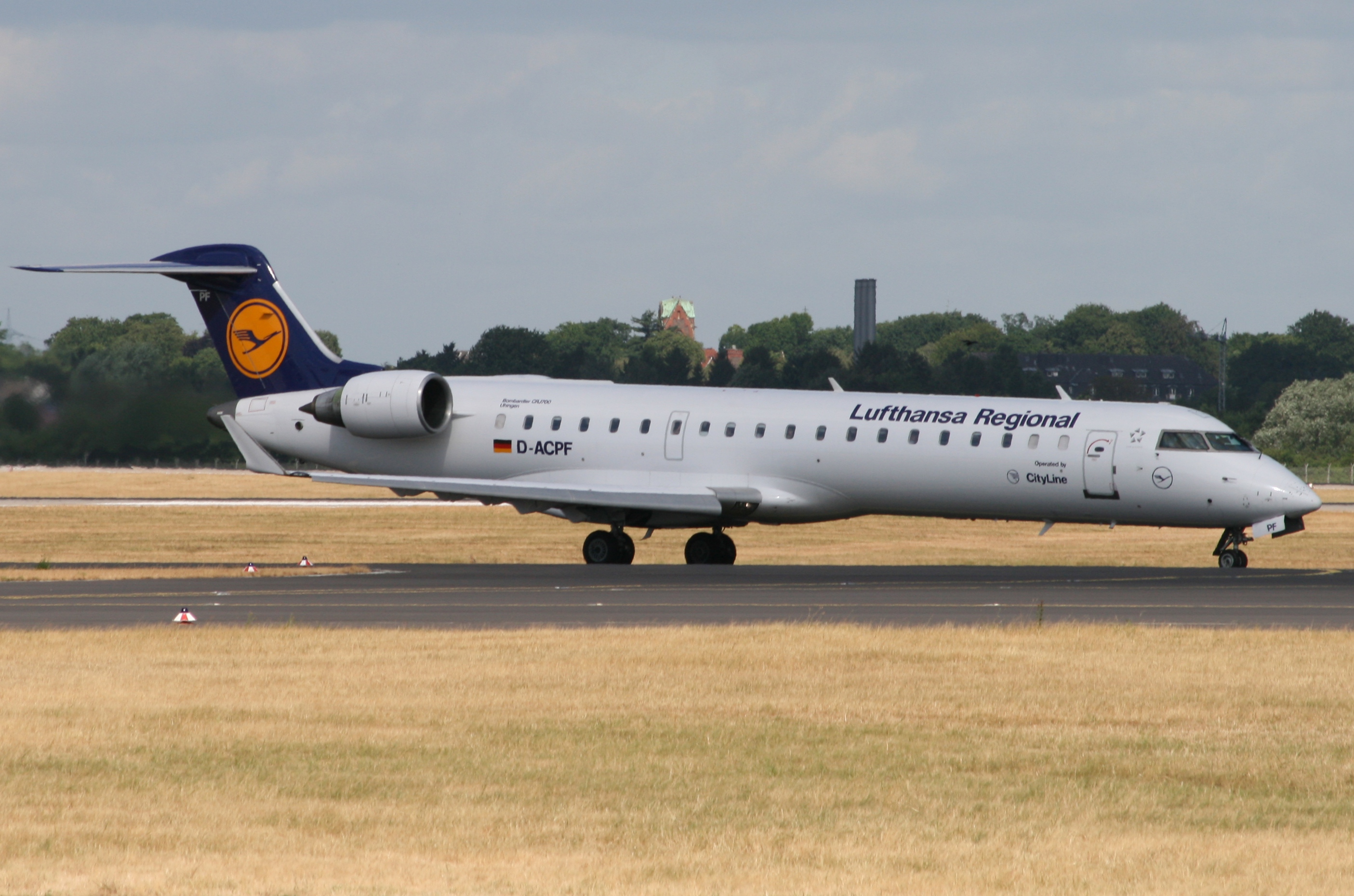 Bombardier CRJ-701ER