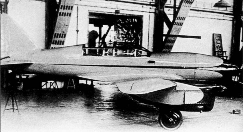 Легкий дальний самолет ДГ-55 (Э-2)