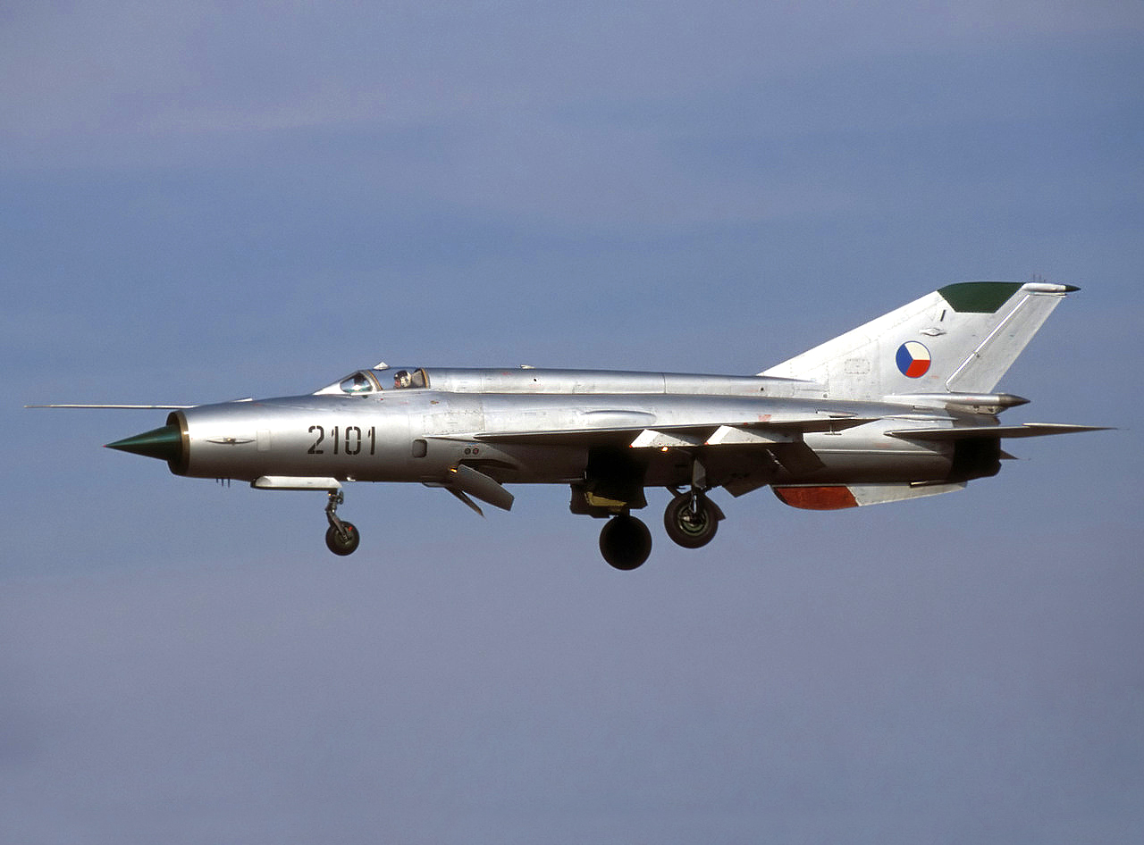 МиГ-21