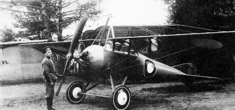 Легкий двухместный многоцелевой самолет Торпедо