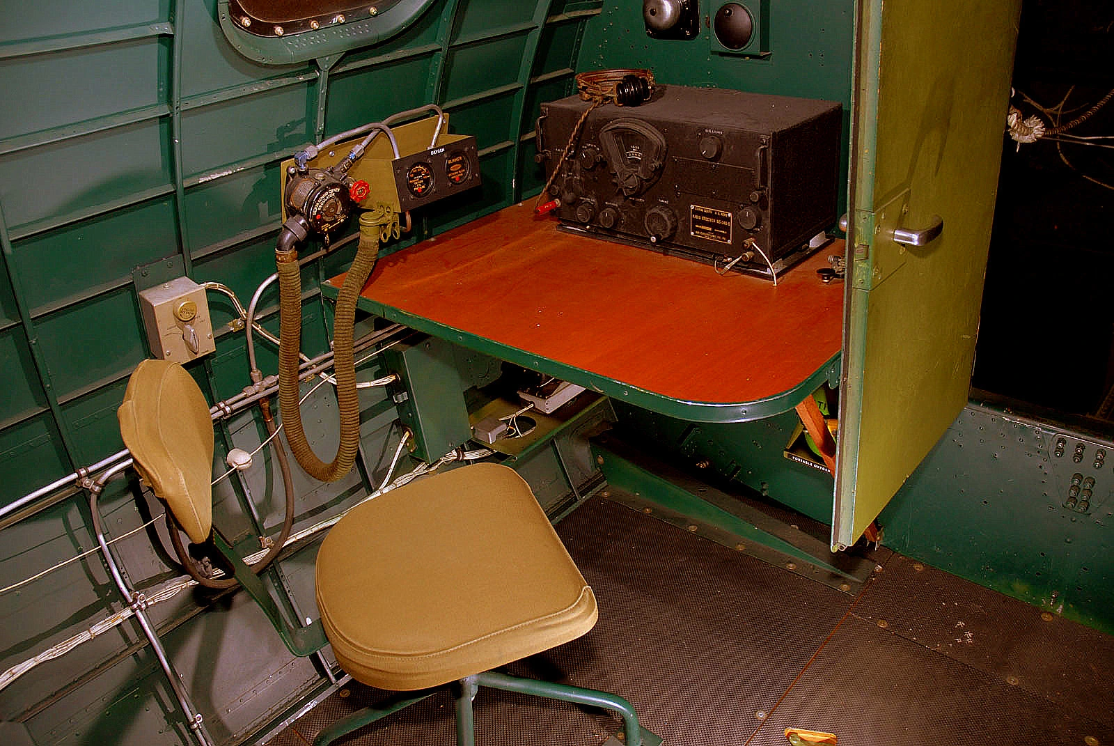 Место радиста в Boeing B-17