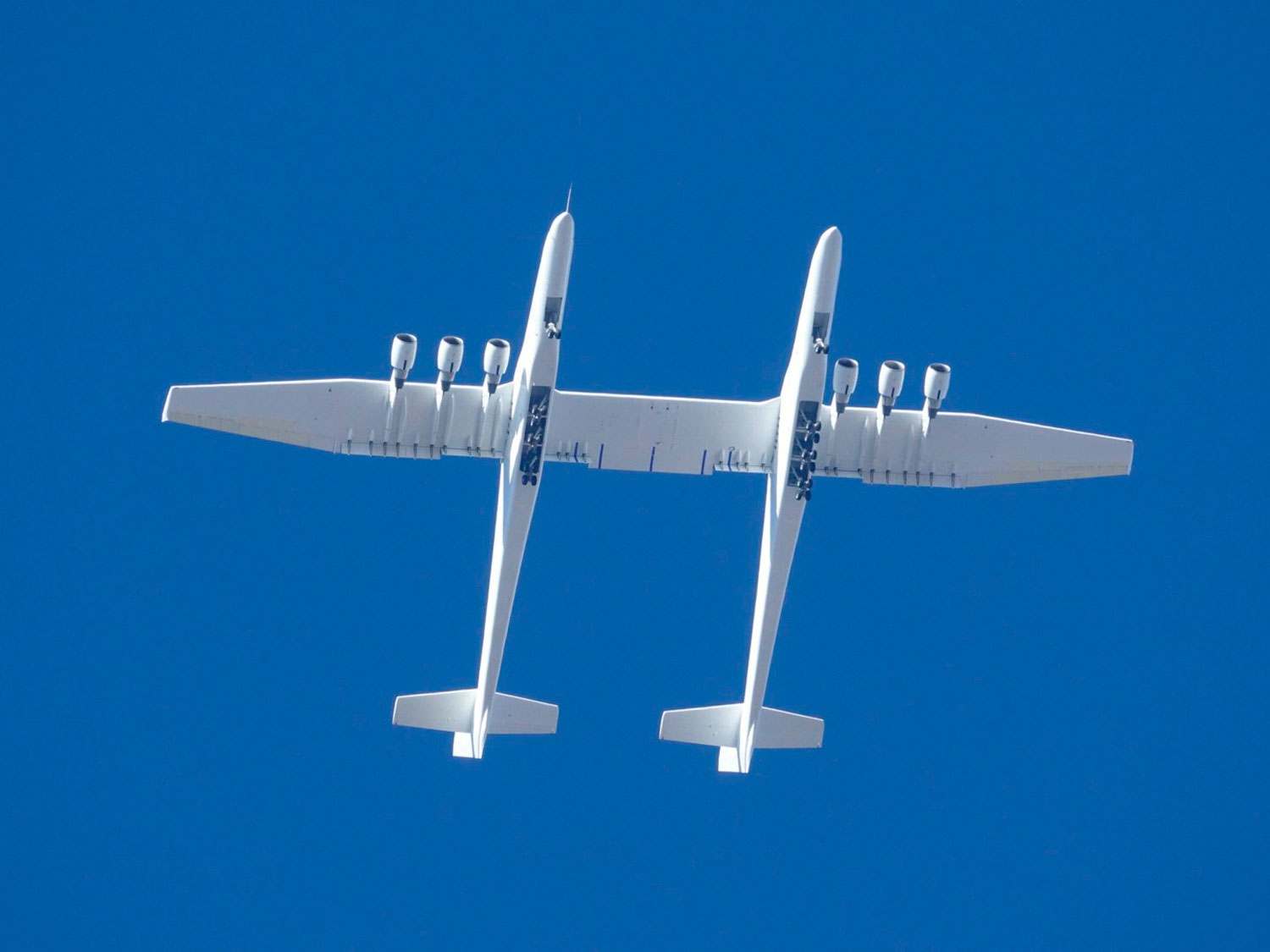 Stratolaunch Model 351 (Roc)