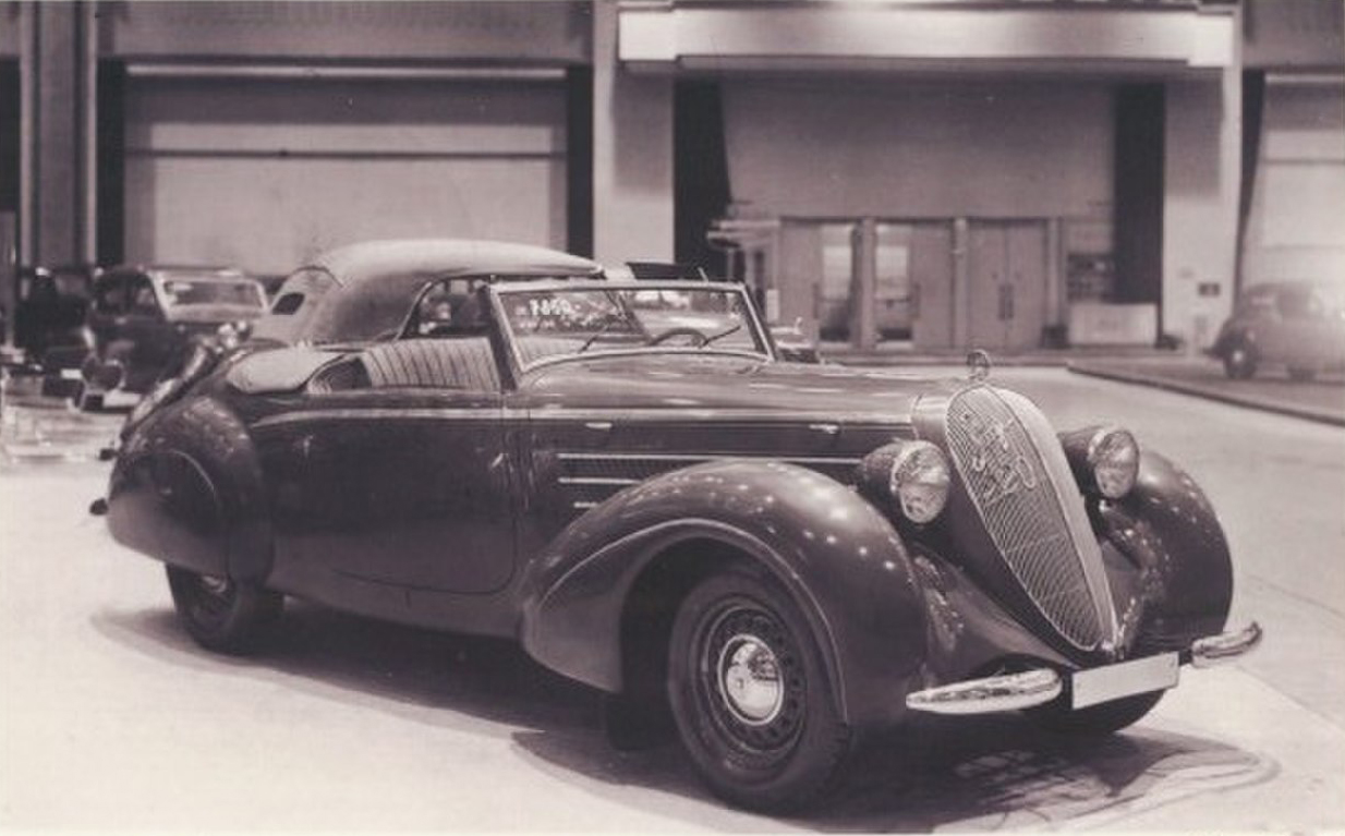 Steyr 220 на Берлинской выставка автомобилей и мотоциклов 1939 года