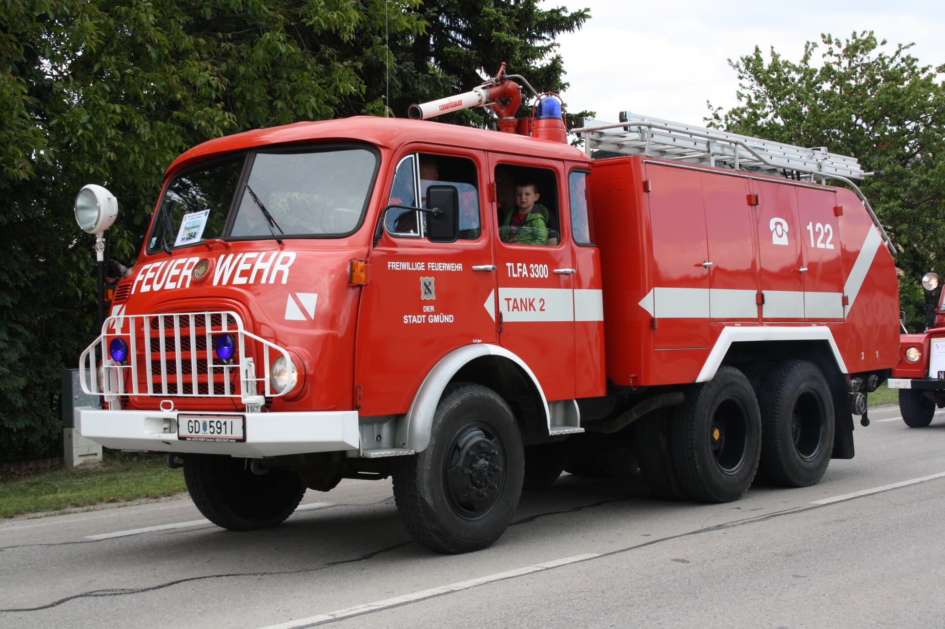 Пожарный автомобиль на базе Steyr 680M