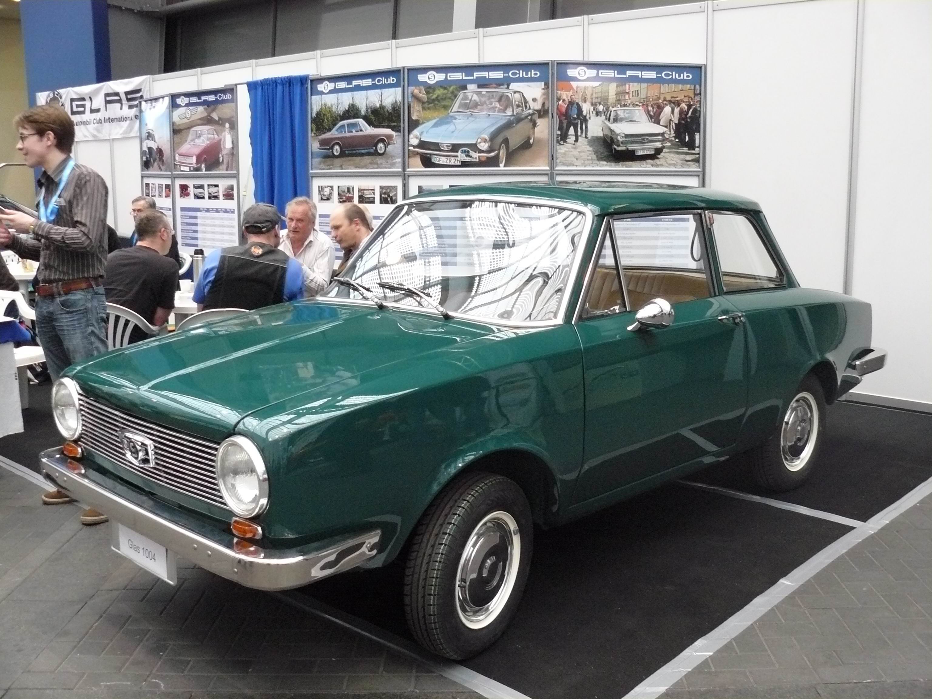 Glas S1004 Седан