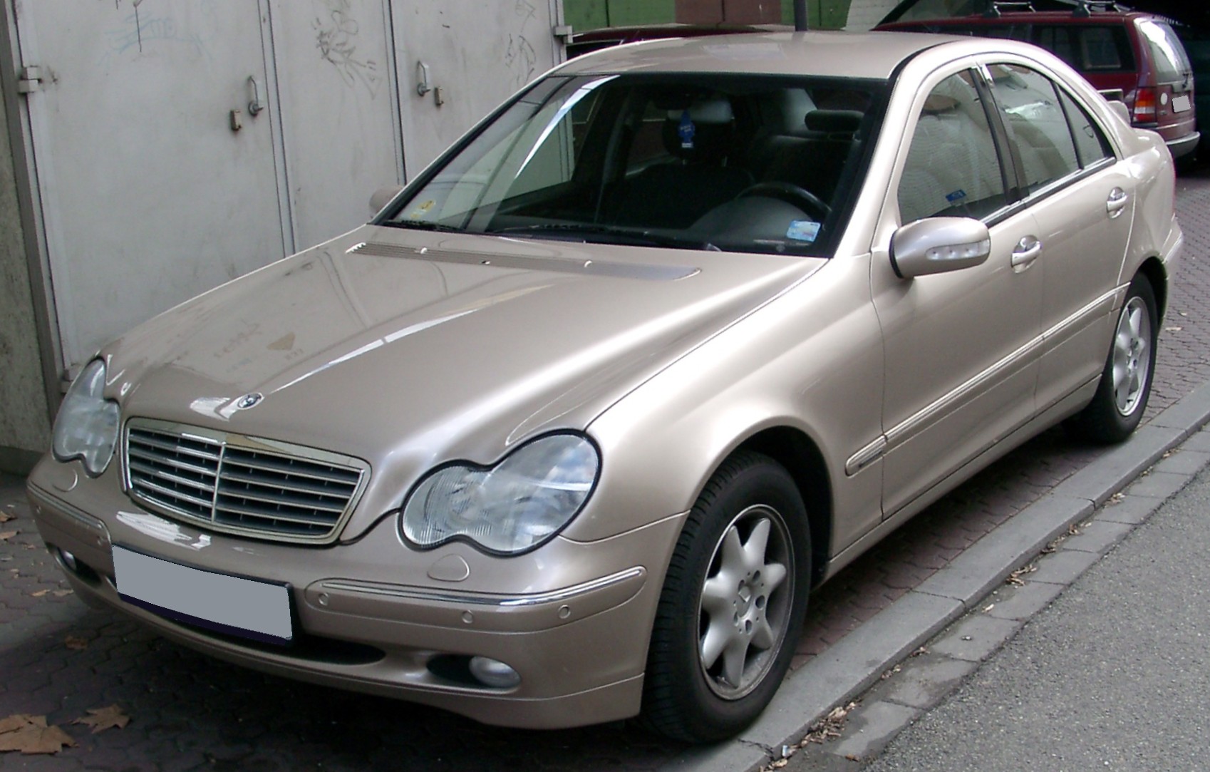 Mercedes-Benz w203