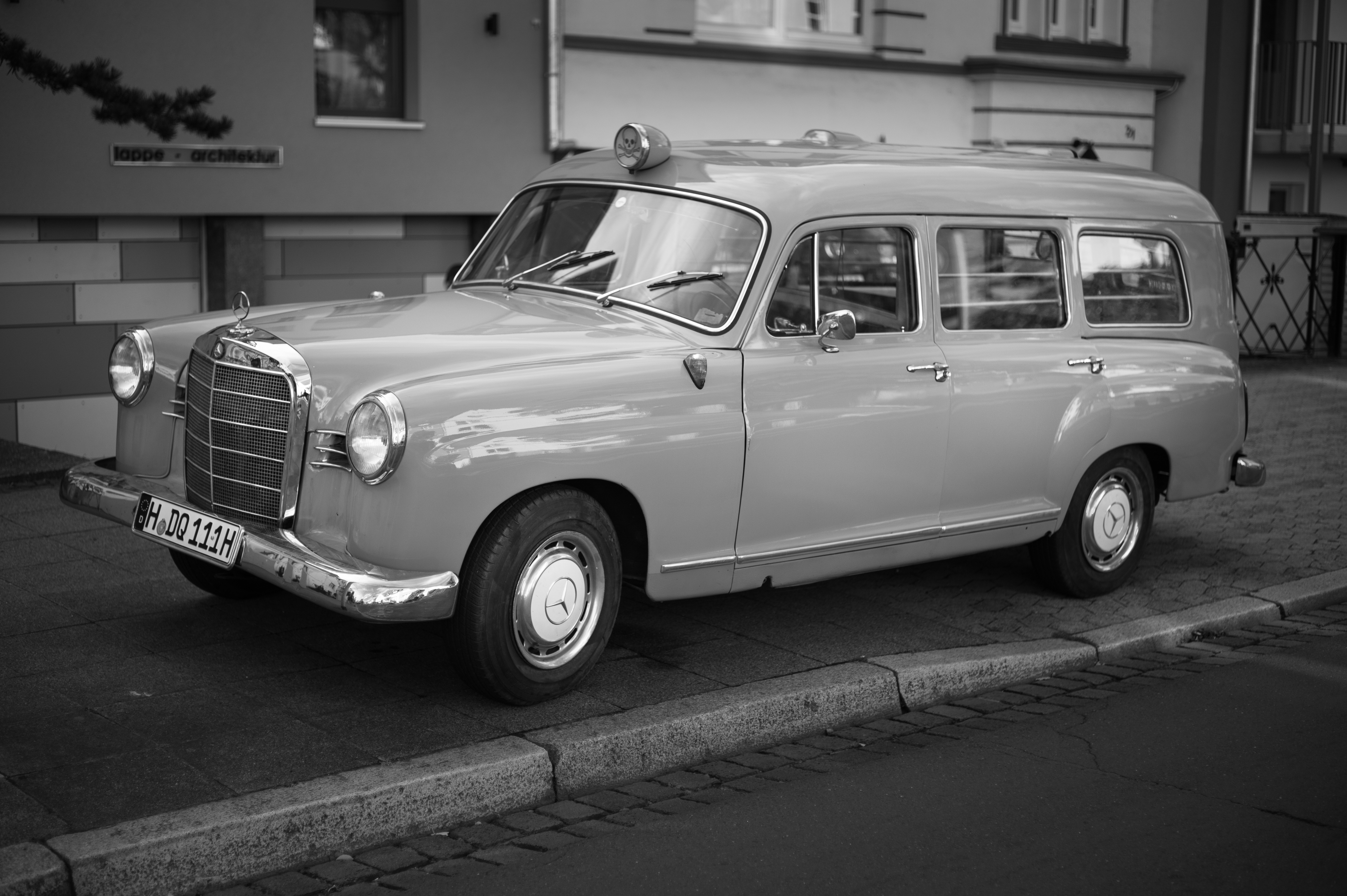 Mercedes-Benz W120