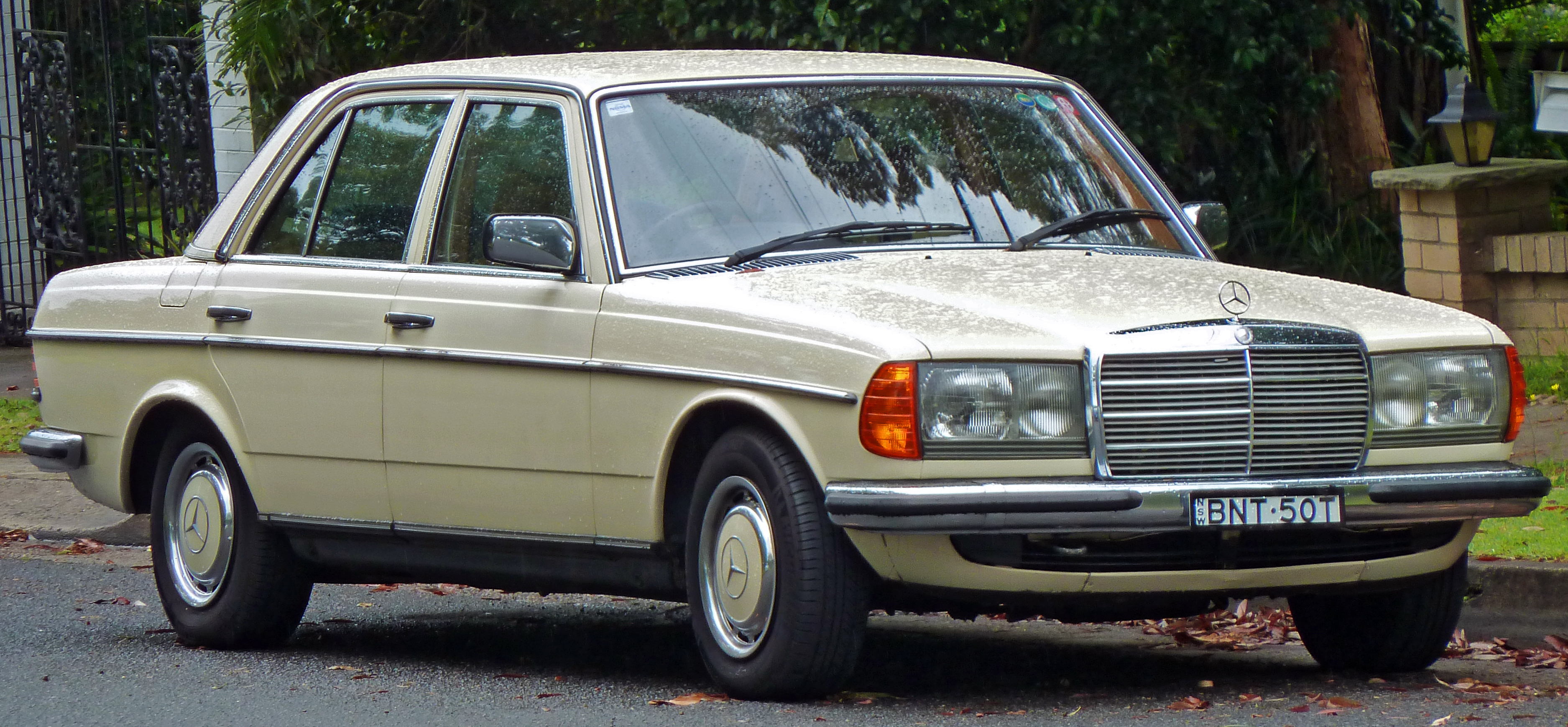 Mercedes-Benz w123