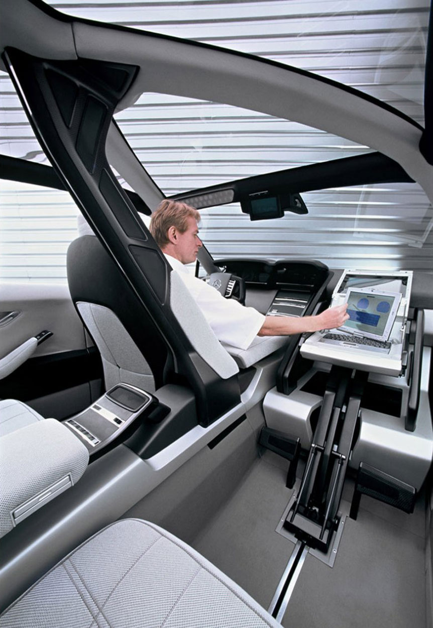 Салон Mercedes-Benz F500 Mind