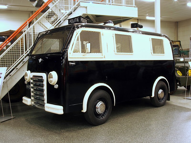 Полицейский автобус DAF A10