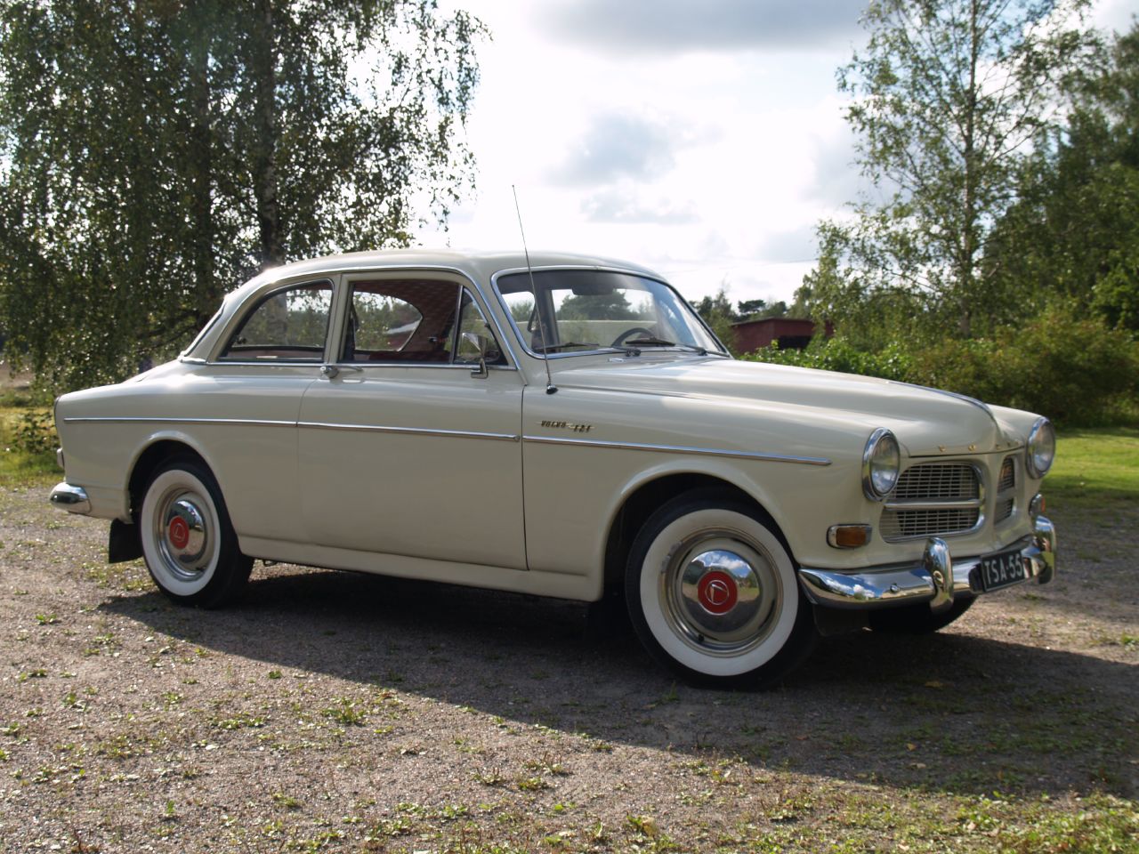 Volvo Amazon двухдверный седан