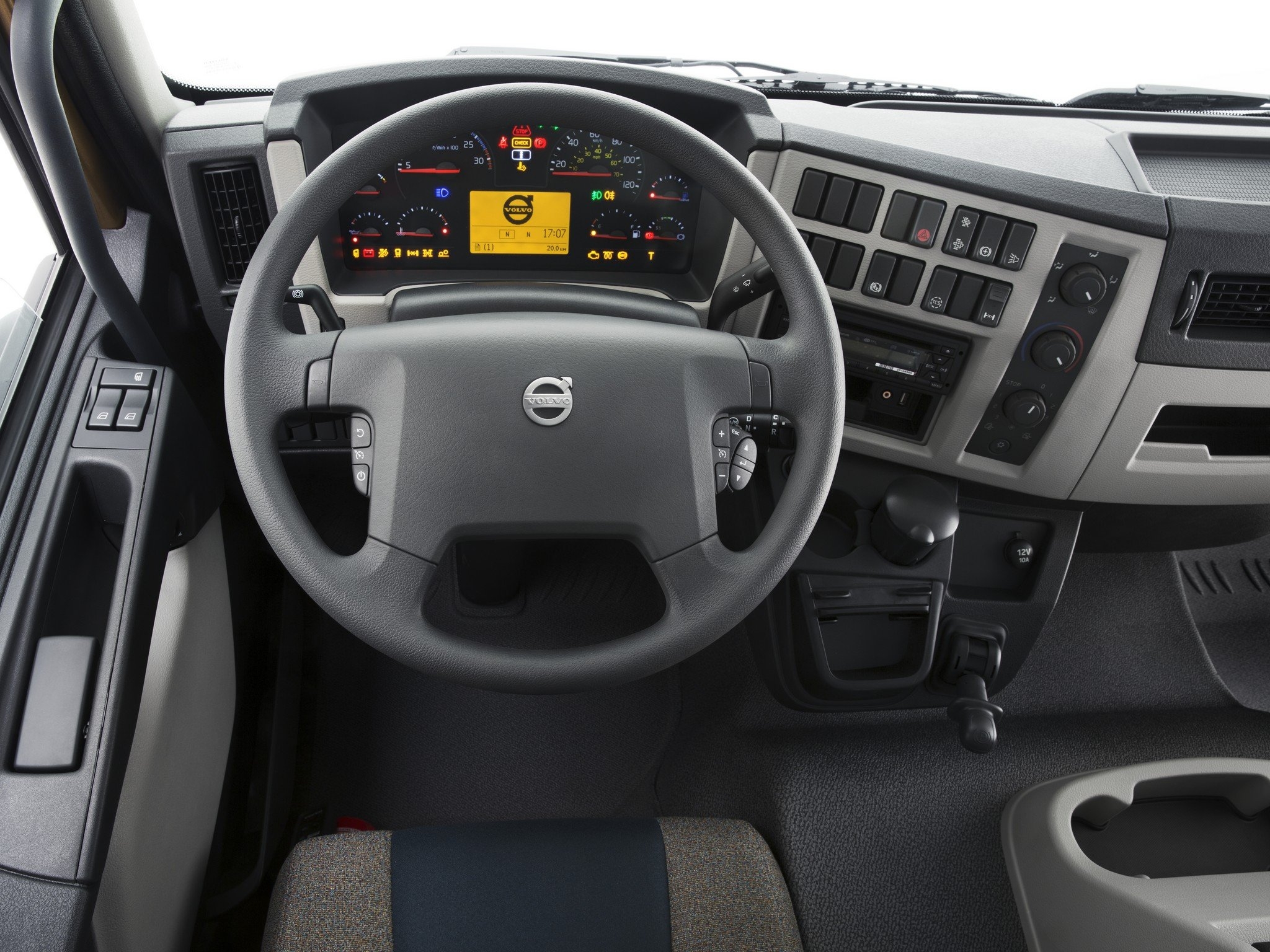 Кабина Volvo FL 2013 г