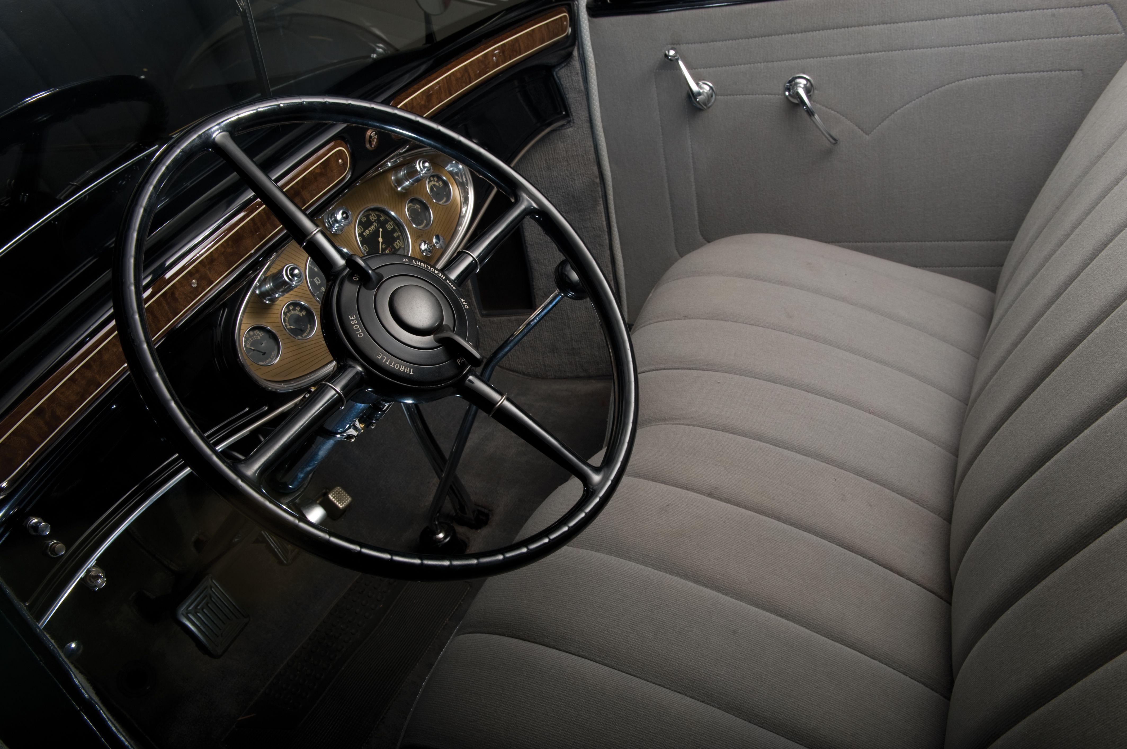 Cadillac Series 355A V8 Town Sedan