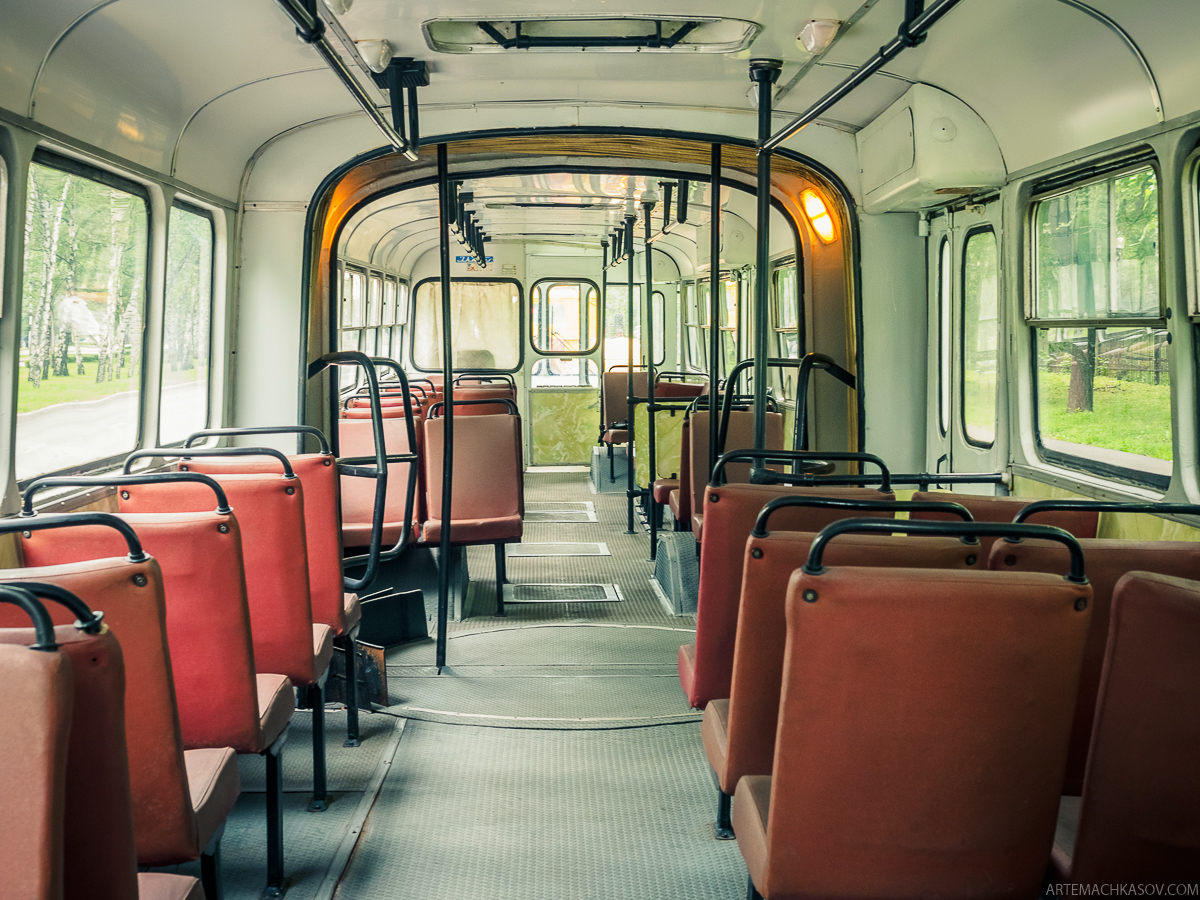 Салон Ikarus-180