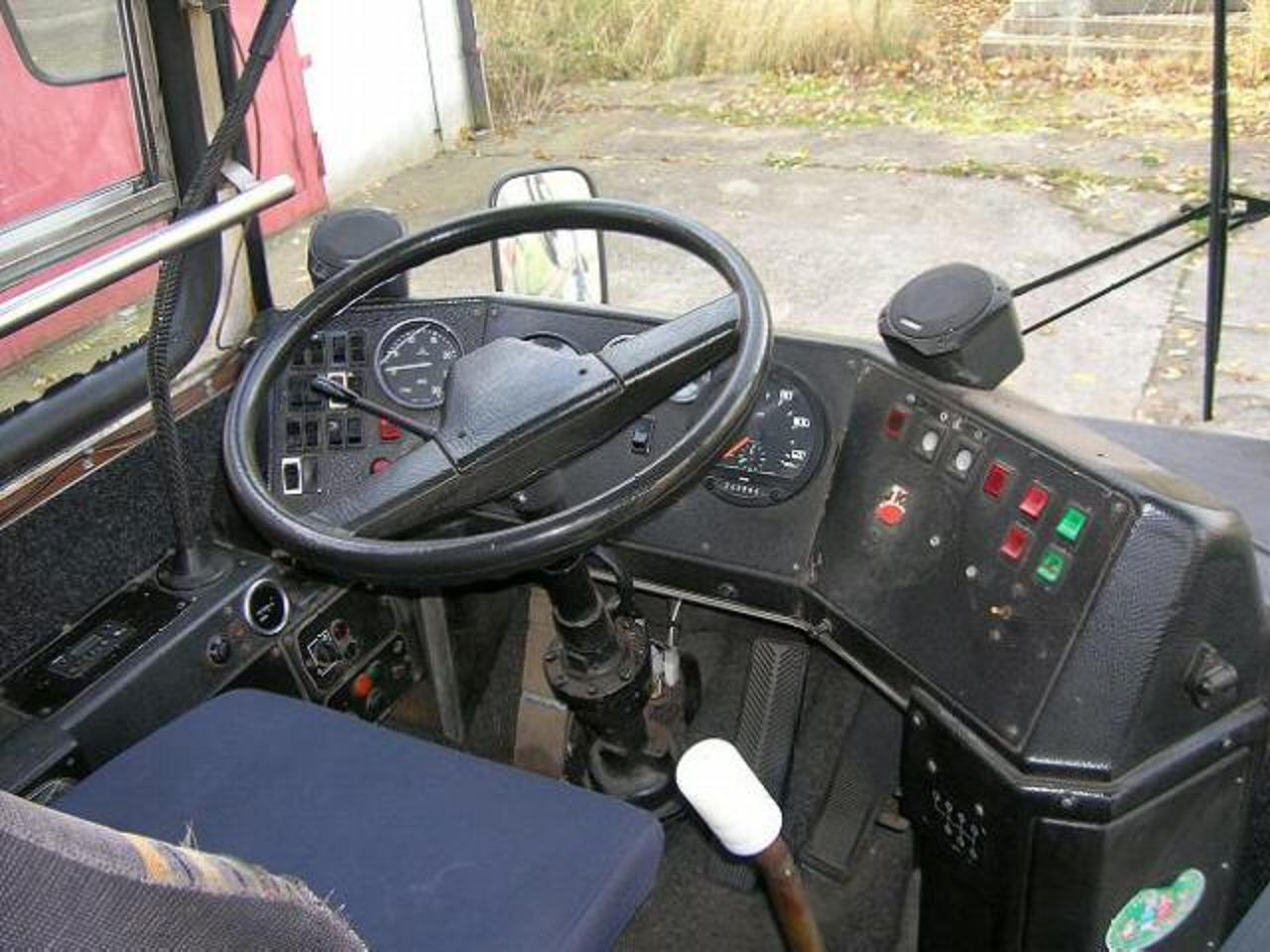 Кабина Ikarus-280.03