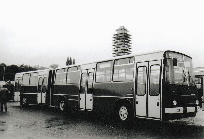 Ikarus-280.12