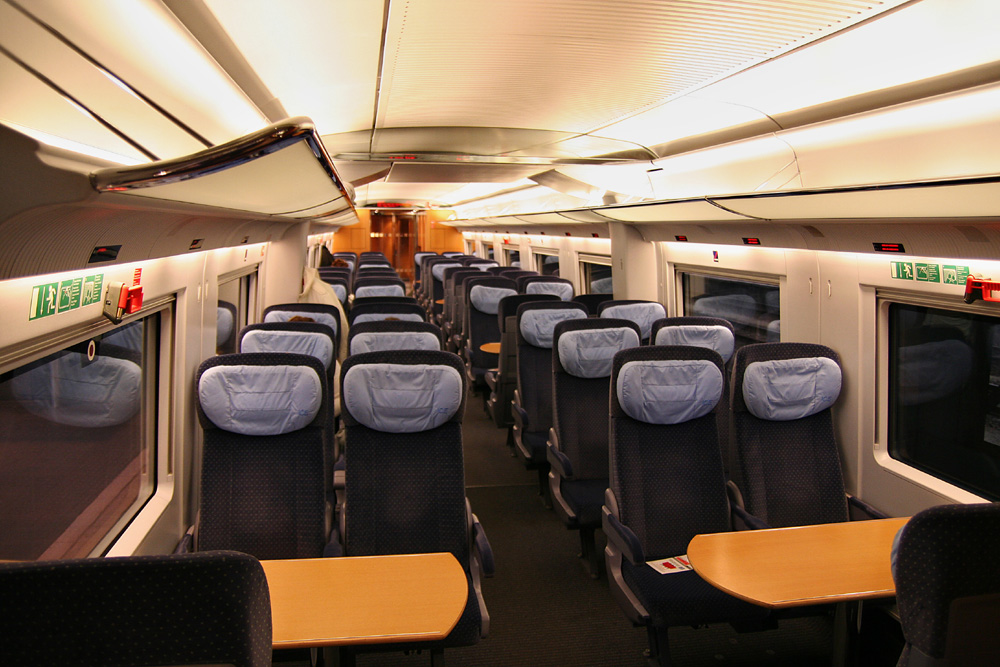 Салон 2 класса ICE TD