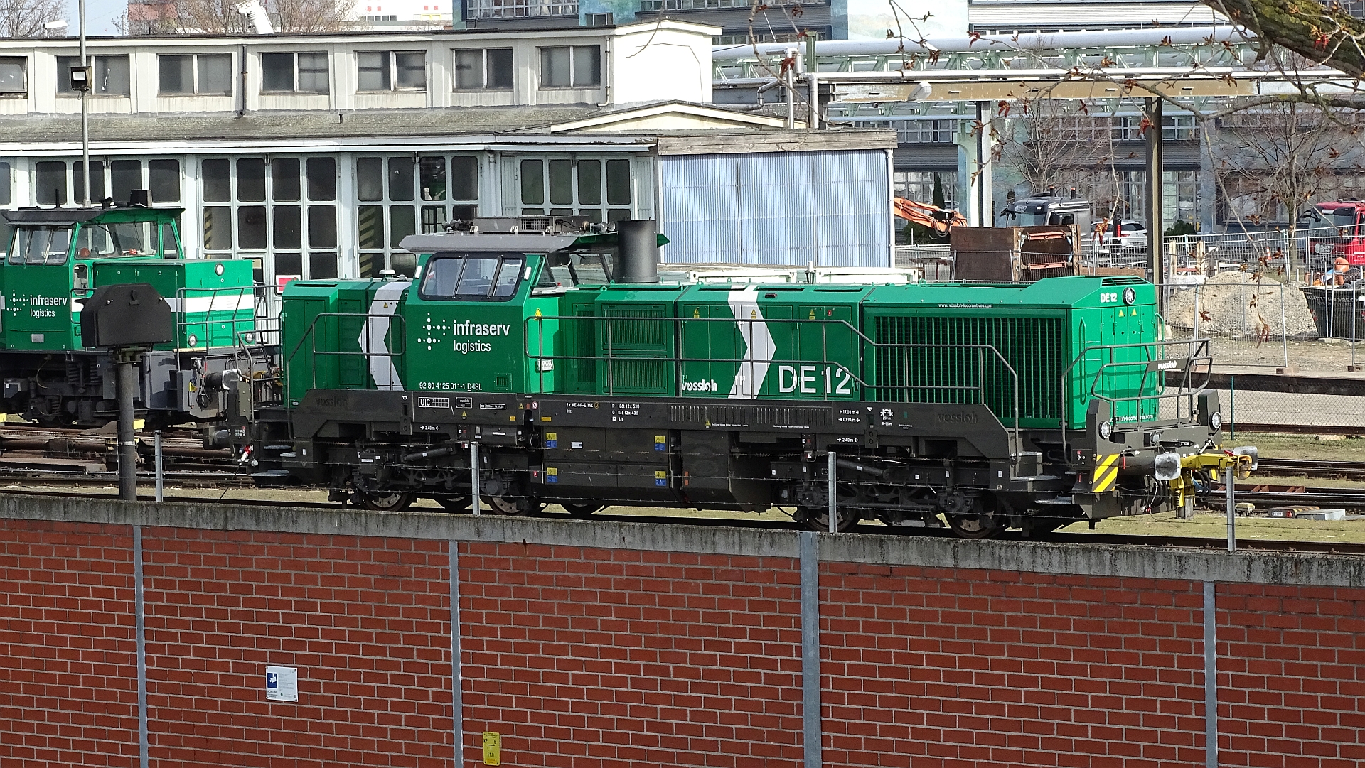 Тепловоз DE 12