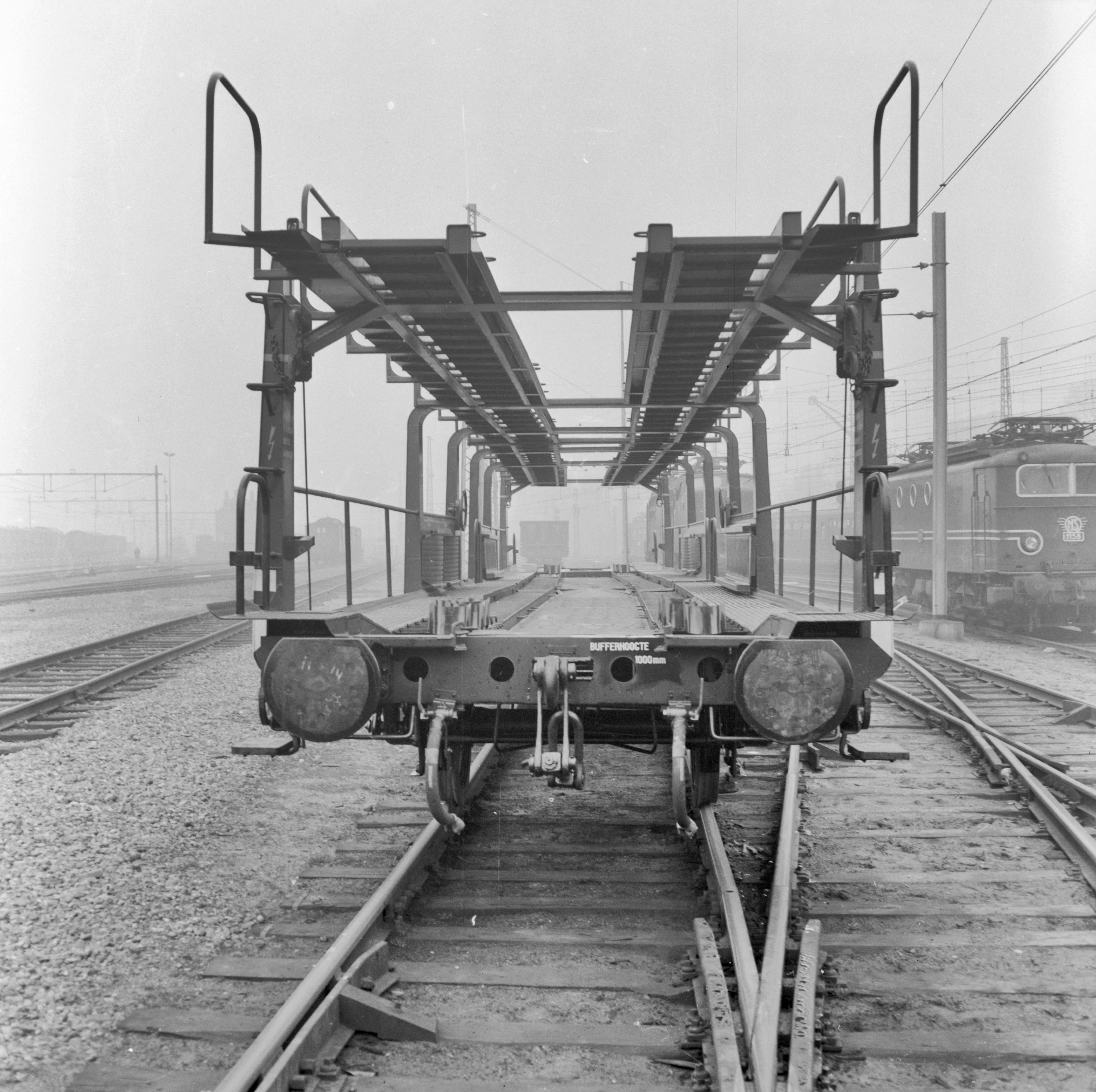 Вагон-автомобилевоз type Lcs