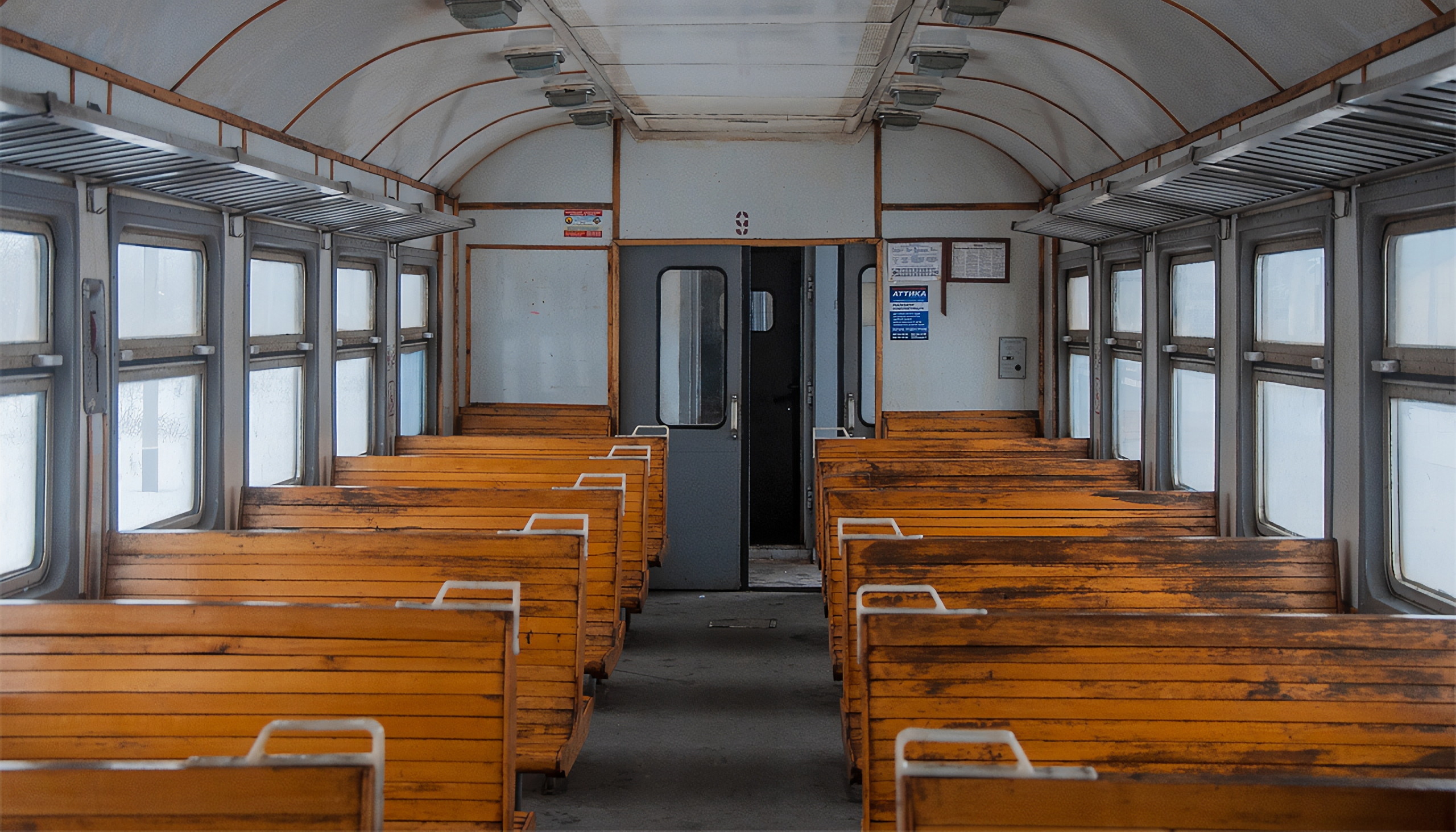 Пассажирский салон ЭР-2