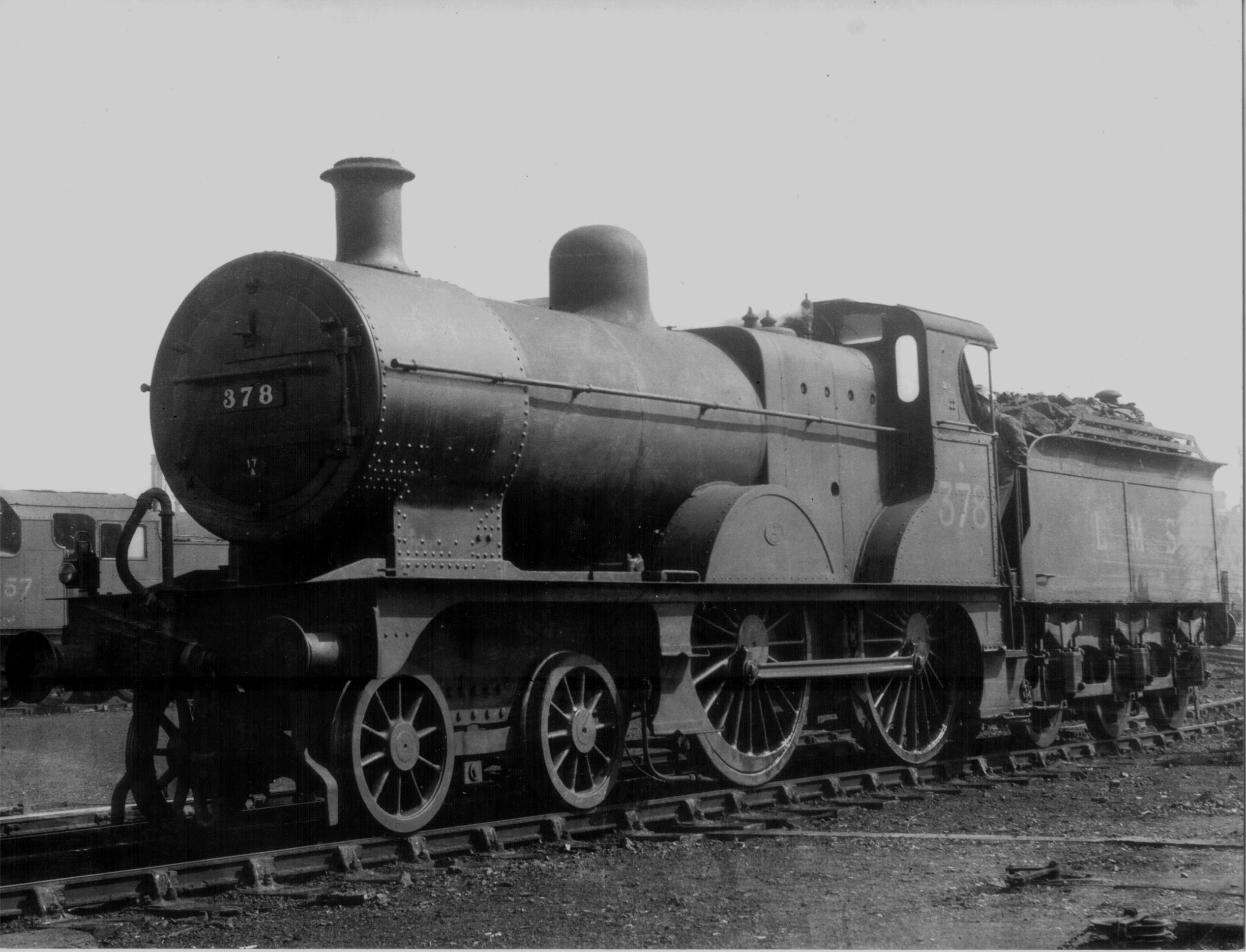 Паровоз LMS Class 2P 4-4-0