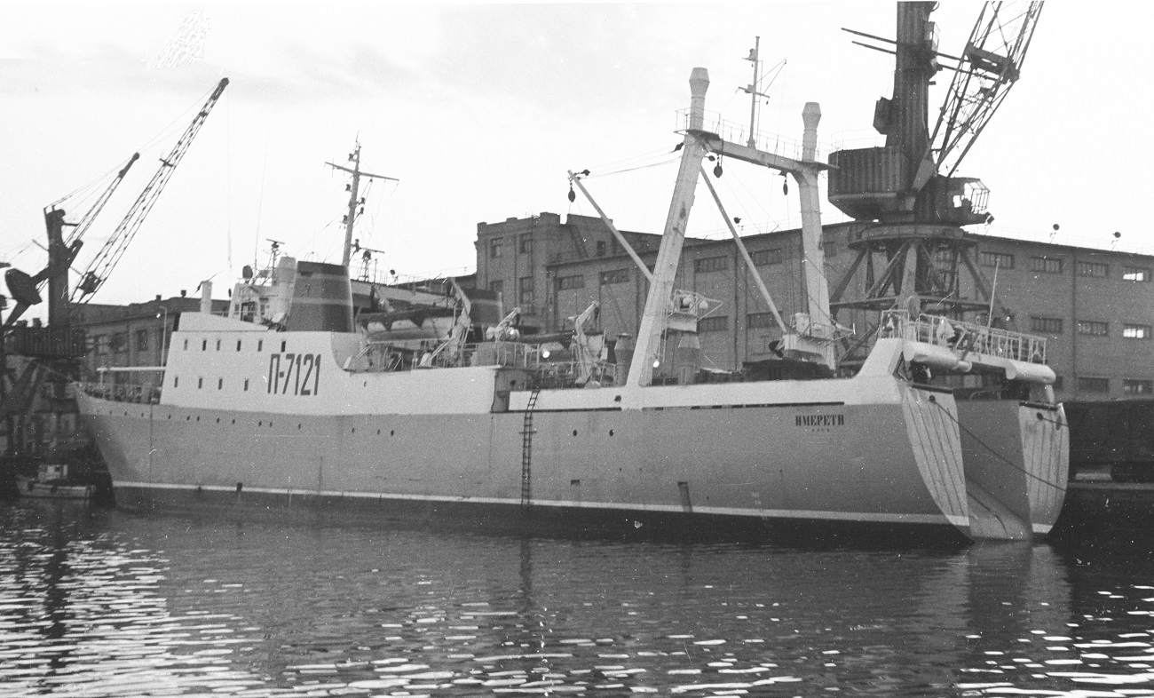 Рыболовный траулер Имерети