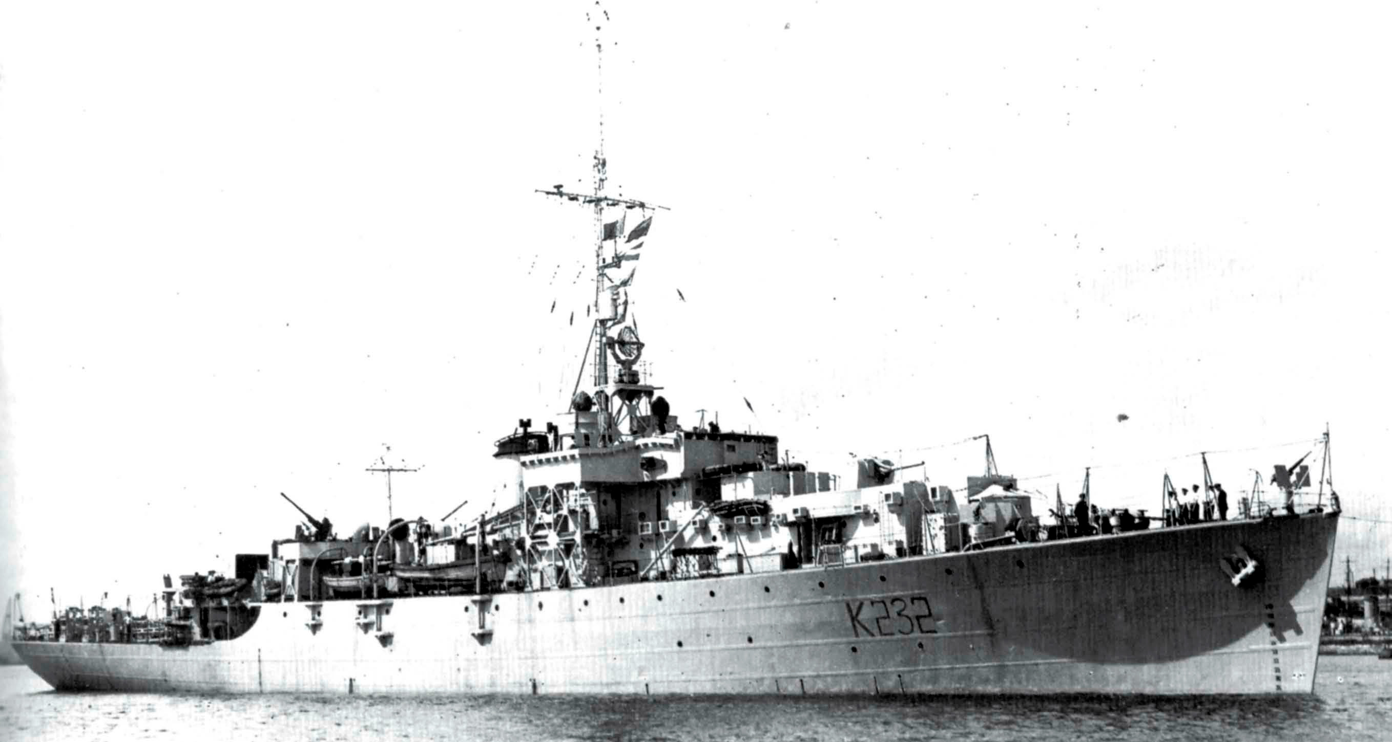 Миноносец HMS Tay