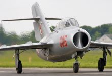 Истребитель МиГ-15