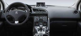 Панель приборов Peugeot 3008 (2008 г)