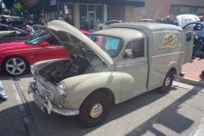 Morris Minor 1000 Panel Truck