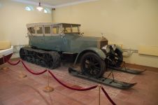 Rolls-Royce Silver Ghost. Вездеход Ленина
