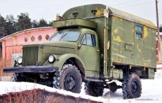 Радиорелейная станция Р-405 на шасси ГАЗ-63Э с фургоном КУНГ-2