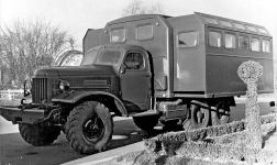 ЗИЛ-157 с бескаркасным кузовом КМ-66У1Д с панелями из армированного пенопласта. 1964 год