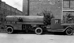 ЗиС-10 с полуприцепом-цистерной Б-ППД