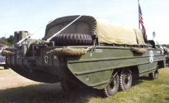 Амфибийный грузовик DUKW-353